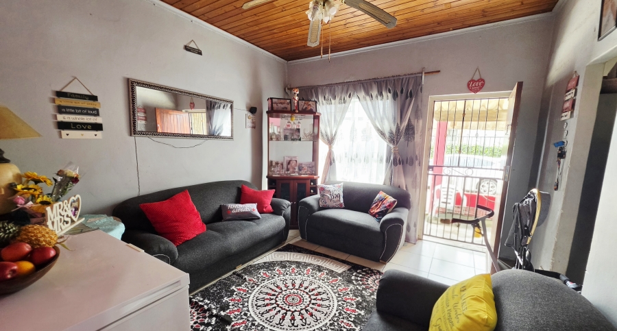 3 Bedroom Property for Sale in Bridgetown Western Cape